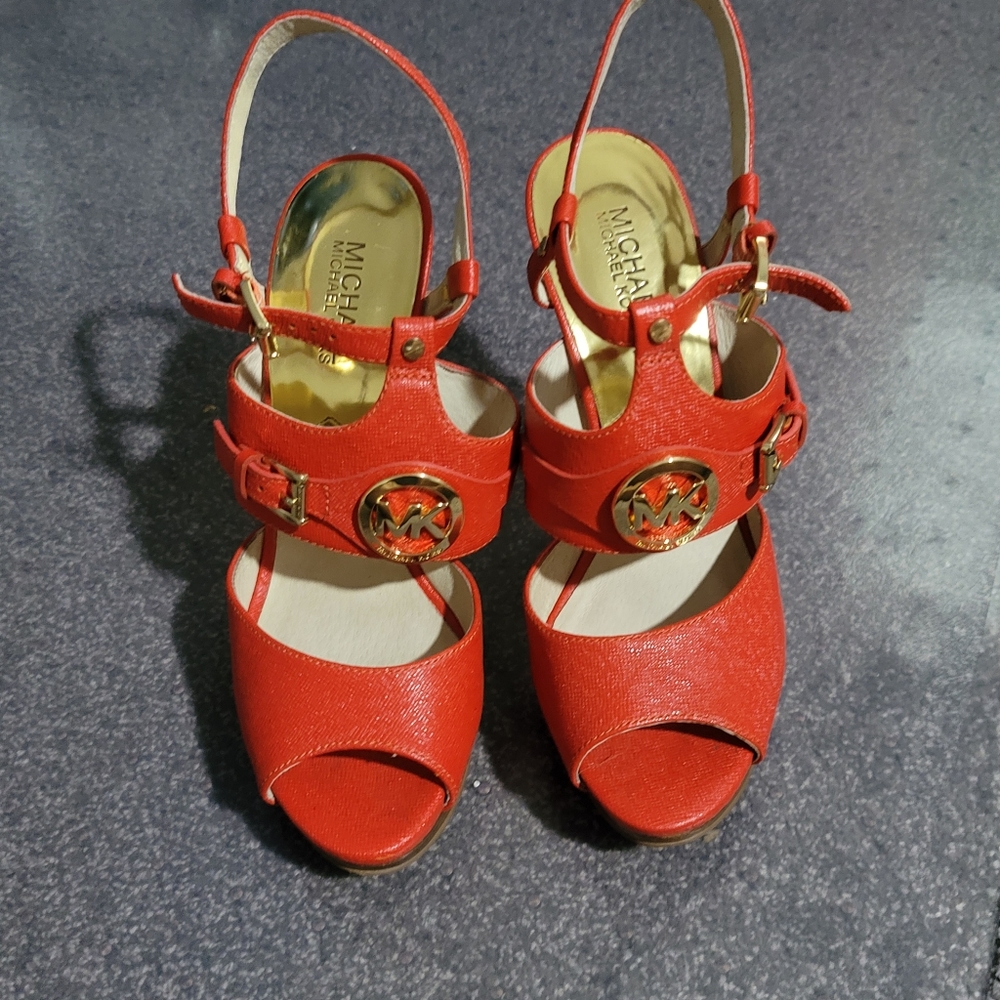 Orange Michael Kors size 8 sandals